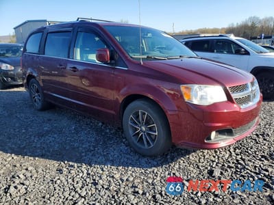 Czwarte zdjęcie samochodu z boku: 2017 DODGE GRAND CARAVAN SXT VIN:2C4RDGCG5HR814272 - miniatura