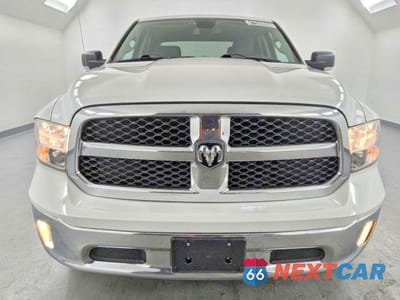 Piąte zdjęcie samochodu w środku: 2023 RAM 1500 CLASSIC SLT VIN:1C6RR6LG8PS536080 - miniatura
