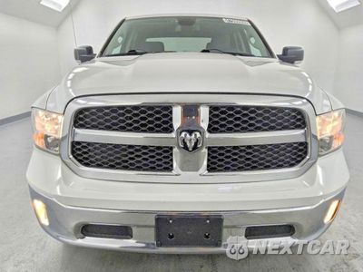 Piąte zdjęcie samochodu w środku: 2023 RAM 1500 CLASSIC SLT VIN:1C6RR6LG8PS536080 - miniatura