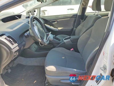 Zdjęcie 7 z 12 samochodu: 2012 TOYOTA PRIUS TWO VIN:JTDKN3DU2C5398229 - miniatura