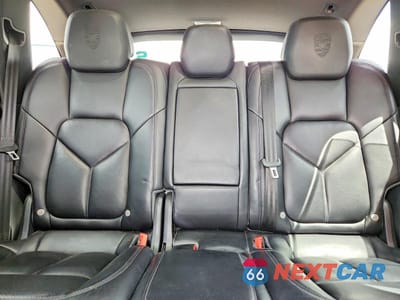 Zdjęcie 10 z 13 samochodu: 2017 PORSCHE CAYENNE VIN:WP1AA2A20HKA83554 - miniatura