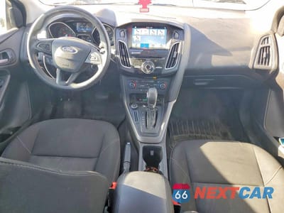 Zdjęcie 8 z 12 samochodu: 2017 FORD FOCUS SEL VIN:1FADP3H28HL258013 - miniatura