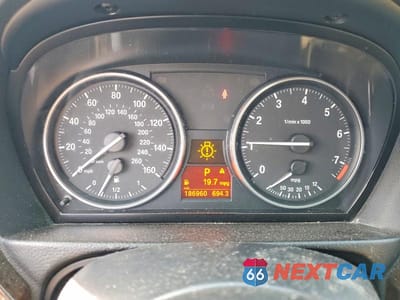 Zdjęcie 9 z 12 samochodu: 2009 BMW 328 XI SULEV VIN:WBAPK53569A644510 - miniatura
