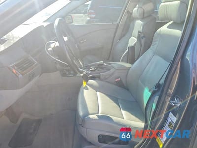 Zdjęcie 7 z 11 samochodu: 2007 BMW 530 I VIN:WBANE73567CM53360 - miniatura