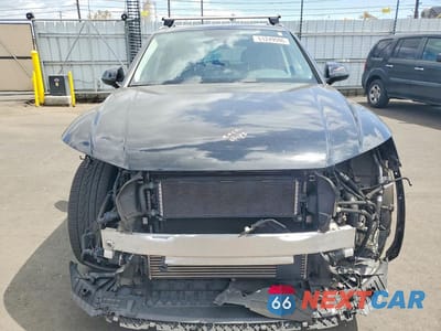 Piąte zdjęcie samochodu w środku: 2021 AUDI Q5 E PREMIUM PLUS VIN:WA1E2AFY0M2015444 - miniatura