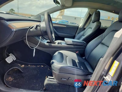 Zdjęcie 7 z 13 samochodu: 2022 TESLA MODEL Y VIN:7SAYGDEF7NF515446 - miniatura