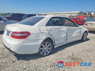 Trzecie zdjęcie samochodu z tyłu: 2013 MERCEDES-BENZ E 350 VIN:WDDHF5KB7DA685309 - miniatura