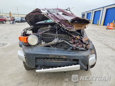Piąte zdjęcie samochodu w środku: 2007 TOYOTA FJ CRUISER BASE VIN:JTEBU11F170021953 - miniatura