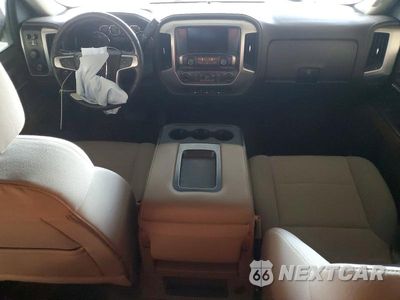 Zdjęcie 8 z 12 samochodu: 2018 GMC SIERRA K1500 SLE VIN:3GTU2MEC6JG401085 - miniatura