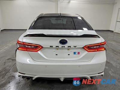 Zdjęcie 6 z 12 samochodu: 2022 TOYOTA CAMRY XSE VIN:4T1K31AK9NU596775 - miniatura