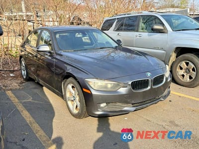 2014 BMW 320 I XDRIVE WBA3C3C56EF986021 - główne zdjęcie licytacji z USA - miniatura