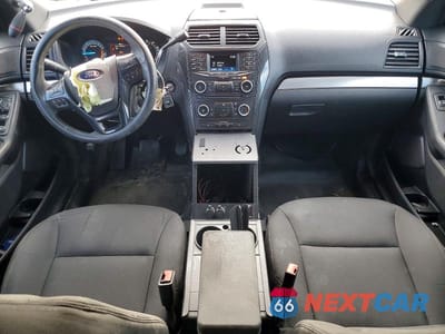 Zdjęcie 8 z 14 samochodu: 2018 FORD EXPLORER POLICE INTERCEPTOR VIN:1FM5K8AR8JGA46160 - miniatura