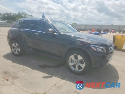 Czwarte zdjęcie samochodu z boku: 2018 MERCEDES-BENZ GLC 300 VIN:WDC0G4JB7JV102235 - miniatura