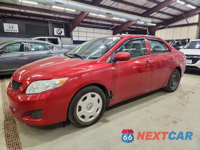 2010 TOYOTA COROLLA LE 2T1BU4EE7AC252182 - główne zdjęcie licytacji z USA - miniatura