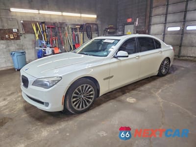 2011 BMW 740 LI WBAKB4C55BC573833 - główne zdjęcie licytacji z USA - miniatura