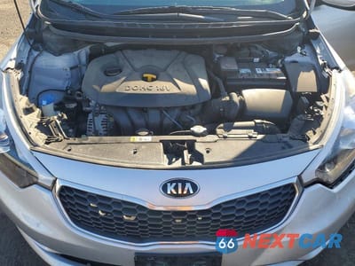 Zdjęcie 11 z 12 samochodu: 2016 KIA FORTE LX VIN:KNAFK4A68G5617610 - miniatura