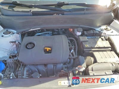Zdjęcie 12 z 13 samochodu: 2023 KIA SELTOS S VIN:KNDEU2AA5P7438088 - miniatura
