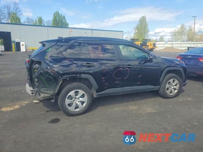 Trzecie zdjęcie samochodu z tyłu: 2021 TOYOTA RAV4 LE VIN:2T3G1RFV1MC242981 - miniatura