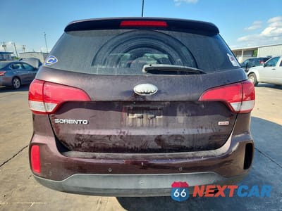 Zdjęcie 6 z 13 samochodu: 2014 KIA SORENTO LX VIN:5XYKT3A63EG442163 - miniatura
