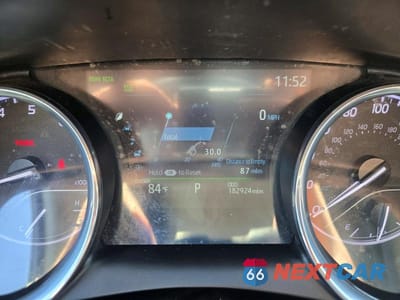 Zdjęcie 8 z 10 samochodu: 2020 TOYOTA CAMRY XLE VIN:4T1F11AK5LU301353 - miniatura