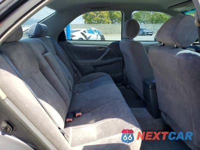 Zdjęcie 10 z 12 samochodu: 1999 TOYOTA CAMRY LE VIN:4T1BG22K4XU898499 - miniatura
