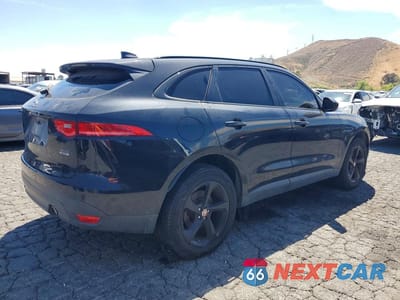 Trzecie zdjęcie samochodu z tyłu: 2017 JAGUAR F-PACE PREMIUM VIN:SADCJ2BV9HA088989 - miniatura