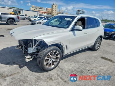 2021 BMW X5 SDRIVE 40I 5UXCR4C01M9H71981 - główne zdjęcie licytacji z USA - miniatura