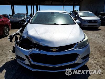 Piąte zdjęcie samochodu w środku: 2017 CHEVROLET CRUZE LS VIN:3G1BC5SM5HS556945 - miniatura