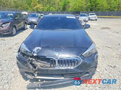 Piąte zdjęcie samochodu w środku: 2022 BMW 228I VIN:WBA53AK09N7K13234 - miniatura