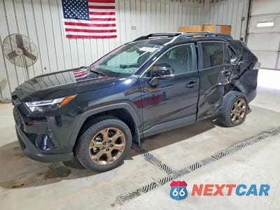 2025 TOYOTA RAV4 HYBRID WOODLAND EDITION 2T3UWRFV8SW293040 - główne zdjęcie licytacji z USA - miniatura