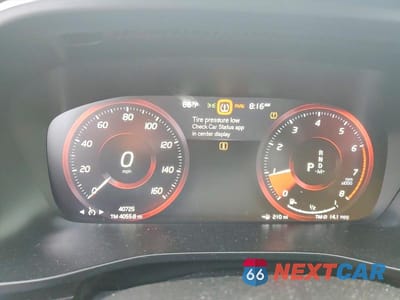 Zdjęcie 9 z 13 samochodu: 2019 VOLVO XC40 T5 MOMENTUM VIN:YV4162XZXK2006797 - miniatura