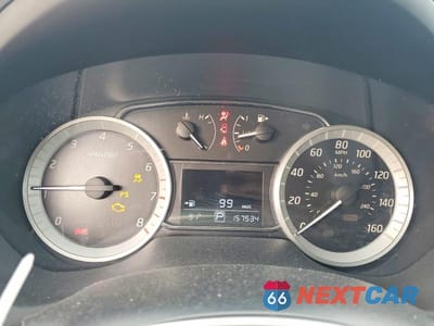 Zdjęcie 9 z 11 samochodu: 2015 NISSAN SENTRA SL VIN:3N1AB7AP0FY257776 - miniatura