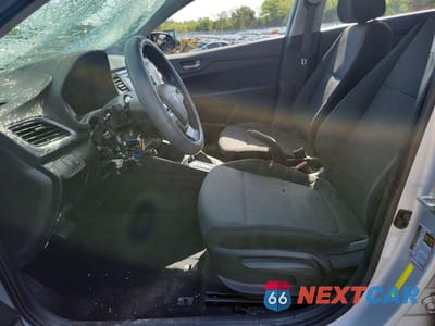 Zdjęcie 7 z 11 samochodu: 2019 HYUNDAI ACCENT SE VIN:3KPC24A30KE077064 - miniatura