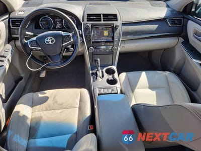 Zdjęcie 8 z 12 samochodu: 2015 TOYOTA CAMRY HYBRID XLE VIN:4T1BD1FK5FU148296 - miniatura