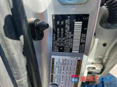 Zdjęcie 13 z 13 samochodu: 2015 TOYOTA 4RUNNER TRAIL VIN:JTEBU5JR5F5250493 - miniatura