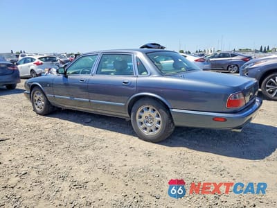 Drugie zdjęcie samochodu z przodu: 1998 JAGUAR XJ8 VIN:SAJHX1247WC841374 - miniatura