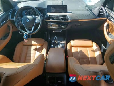 Zdjęcie 8 z 13 samochodu: 2018 BMW X3 XDRIVE30I VIN:5UXTR9C51JLD73614 - miniatura