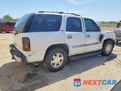 Trzecie zdjęcie samochodu z tyłu: 2004 GMC YUKON VIN:1GKEC13Z44R218896 - miniatura