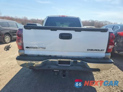 Zdjęcie 6 z 11 samochodu: 2003 CHEVROLET SILVERADO K1500 VIN:2GCEK19T931167906 - miniatura