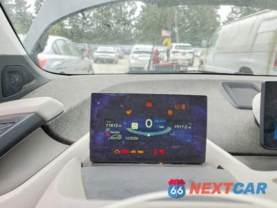 Zdjęcie 9 z 14 samochodu: 2018 BMW I3 REX VIN:WBY7Z4C54JVD95471 - miniatura
