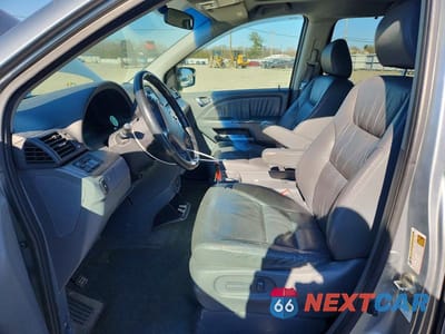 Zdjęcie 7 z 13 samochodu: 2007 HONDA ODYSSEY EXL VIN:5FNRL38637B130987 - miniatura