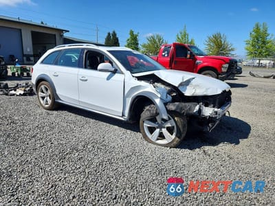 Czwarte zdjęcie samochodu z boku: 2014 AUDI A4 ALLROAD PREMIUM PLUS VIN:WA1UFAFL6EA128746 - miniatura