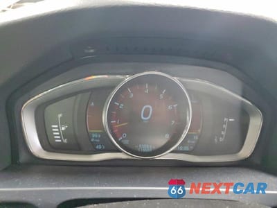 Zdjęcie 9 z 12 samochodu: 2014 VOLVO S60 T5 VIN:YV1612FS3E1290290 - miniatura