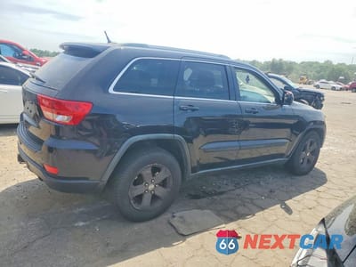 Trzecie zdjęcie samochodu z tyłu: 2011 JEEP GRAND CHEROKEE LAREDO VIN:1J4RS4GT9BC591773 - miniatura