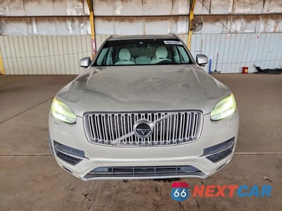 Piąte zdjęcie samochodu w środku: 2016 VOLVO XC90 T8 VIN:YV4BC0PLXG1048235 - miniatura