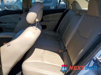 Zdjęcie 10 z 12 samochodu: 2012 CHRYSLER 200 LIMITED VIN:1C3CCBCB8CN305027 - miniatura
