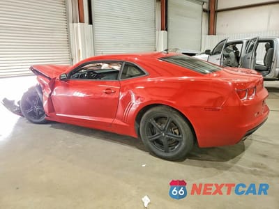 Drugie zdjęcie samochodu z przodu: 2010 CHEVROLET CAMARO LT VIN:2G1FB1EV3A9210817 - miniatura