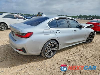 Trzecie zdjęcie samochodu z tyłu: 2019 BMW 330I VIN:WBA5R1C58KFH14077 - miniatura