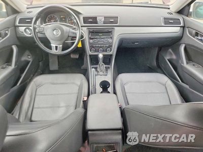 Zdjęcie 8 z 12 samochodu: 2014 VOLKSWAGEN PASSAT S VIN:1VWAT7A32EC079543 - miniatura