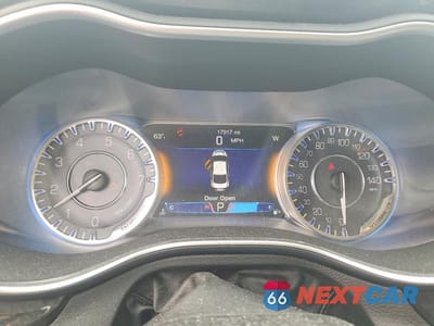 Zdjęcie 9 z 12 samochodu: 2015 CHRYSLER 200 C VIN:1C3CCCCB8FN729642 - miniatura